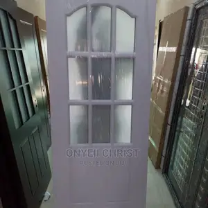 840 Hard Wooden Door 50mm With Glass
