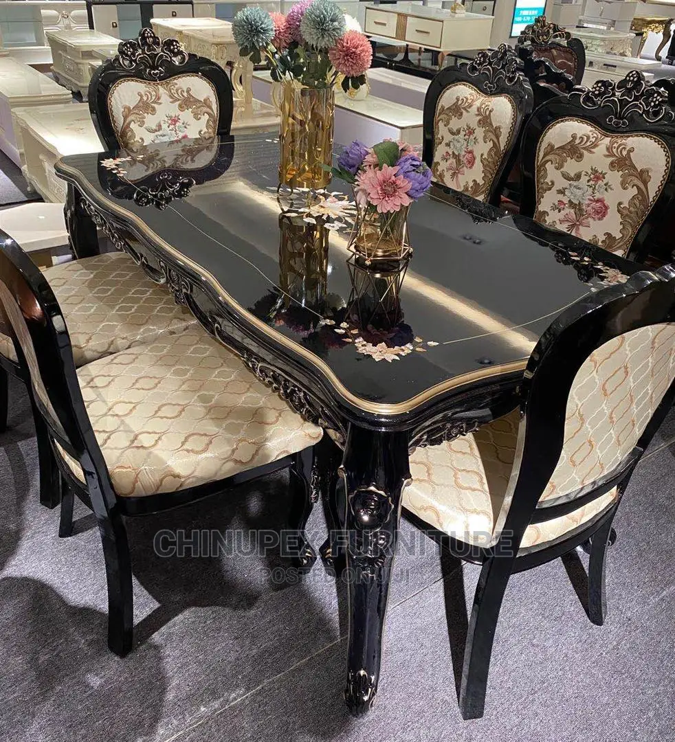 Royal Dining Table by 6 Seaters
