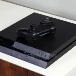 Sony Ps4 Console+ Fifa23, Pes23 With 14 Games and Controller