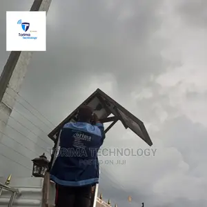 Auto Gate Magic With a Solar Panel