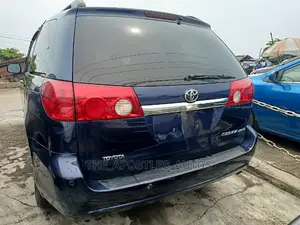 Toyota Sienna XLE Limited AWD 2006 Blue