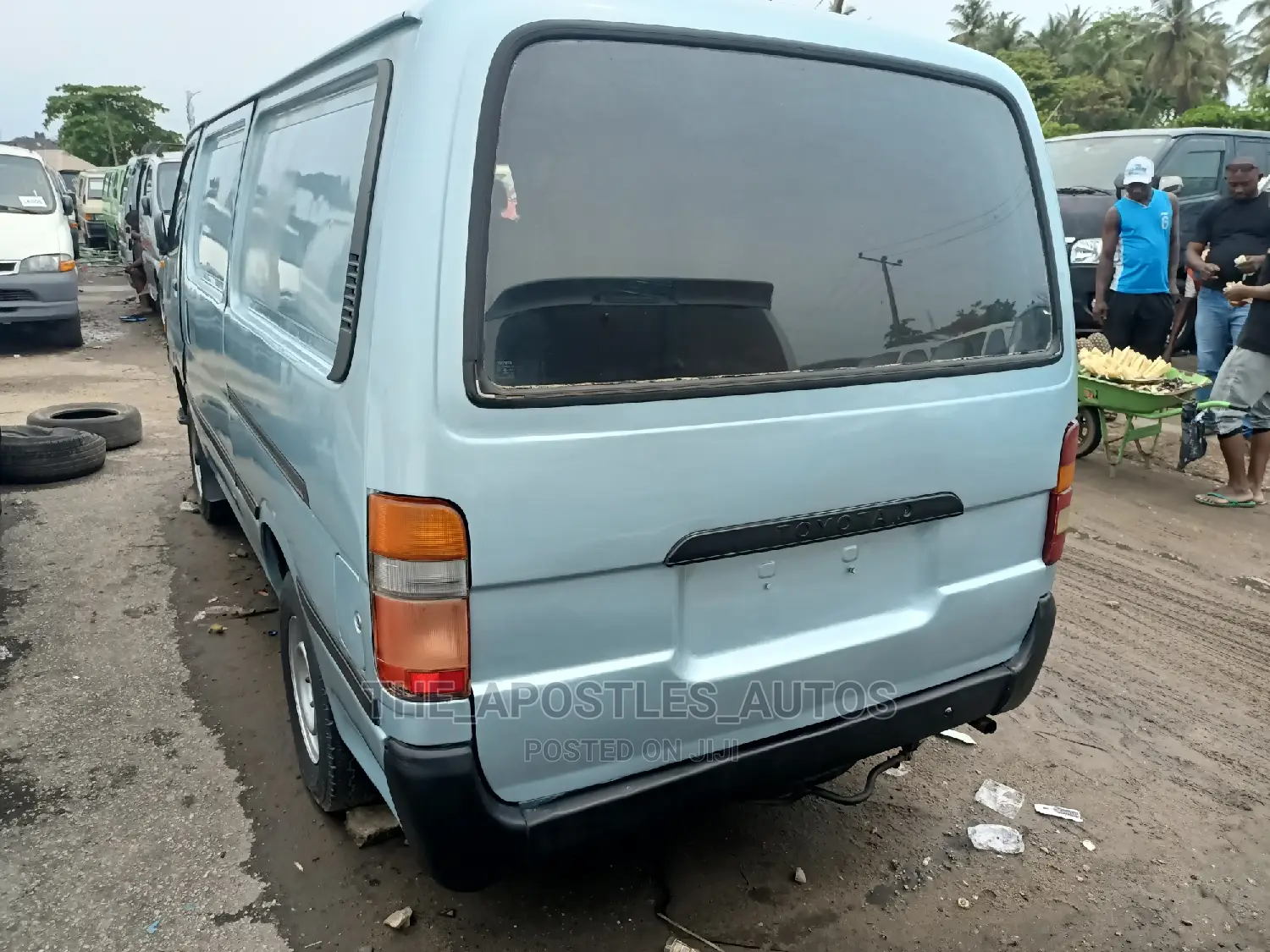 Toyota HiAce 2005 Blue