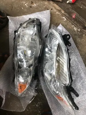 Headlamps for Toyota Corolla 2009