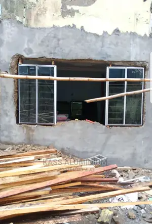 Aluminium Frameless Window