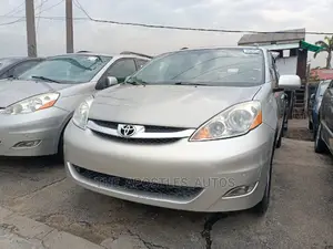 Toyota Sienna XLE Limited 2007 Silver