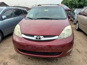 Toyota Sienna XLE Limited 4WD 2007 Brown