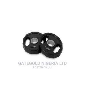 P2410B.2.5 Olympic Tri-Grip Rubber Plates 2.5kg (Pair)