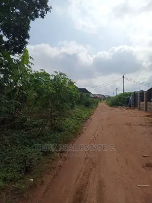 100/100 Land at Eyean-Aduwawa Very Close to the Tarred Road