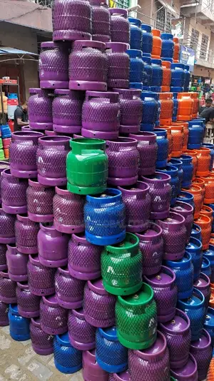3kg Gas Cylinder for Homes/ Restaurants/ Food Vendors
