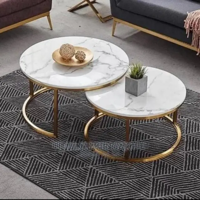 Classic Extendable Marble Centre Table.