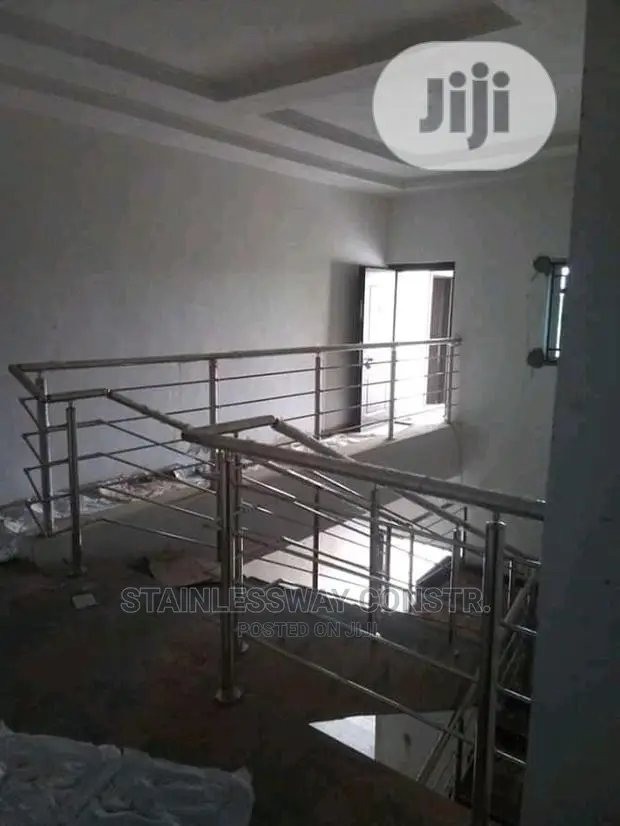 Stainless Pathway Railing