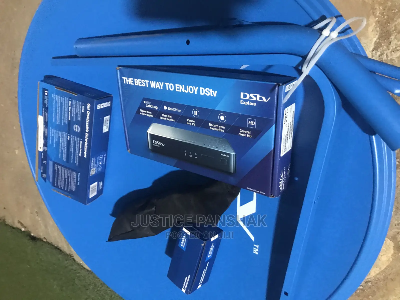 DSTV Explorer 2a