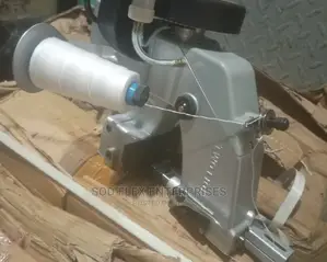 Bag Closer Machine