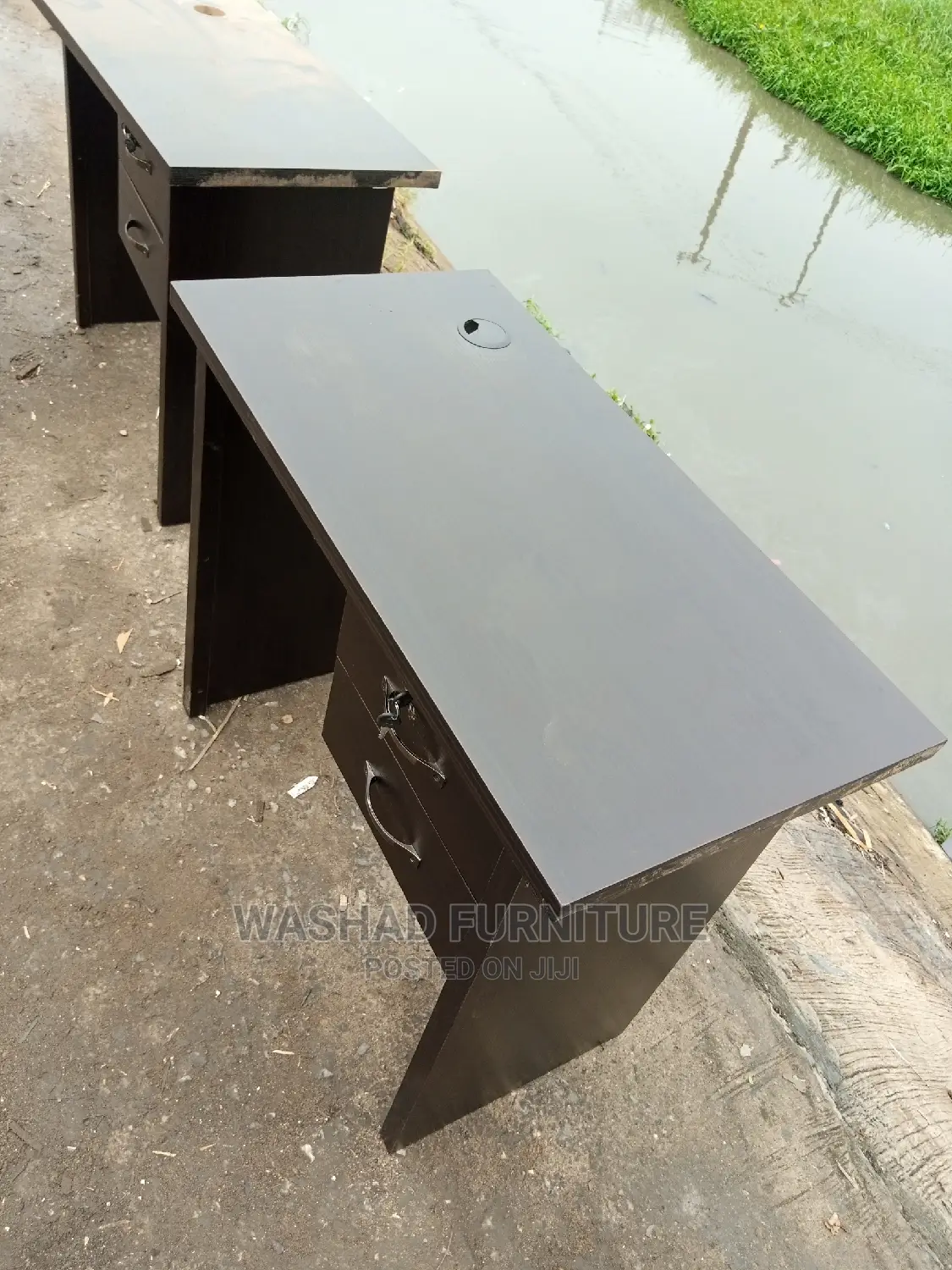 3ft Office Table With Drawers