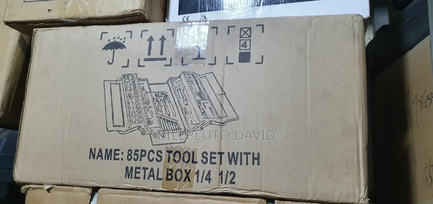 85pics Of Tools Box