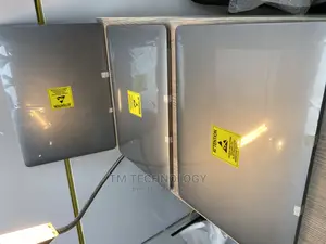 Macbooks Screen Replacement