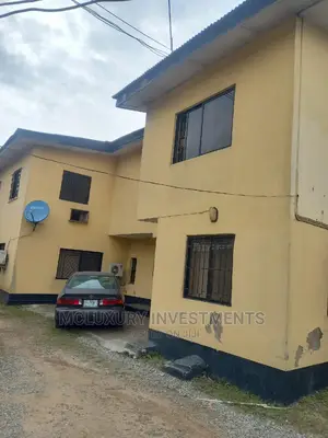 3bdrm Block of Flats in Gra Ikeja for rent