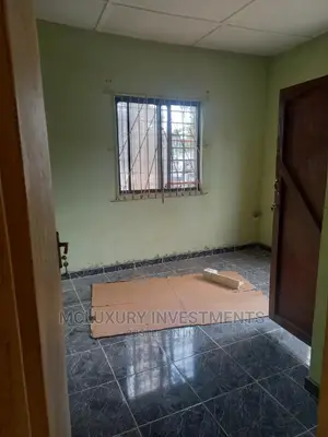 3bdrm Block of Flats in Gra Ikeja for rent