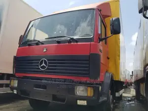 M/Benz Truck 1317 Model 8bolits 6tyers