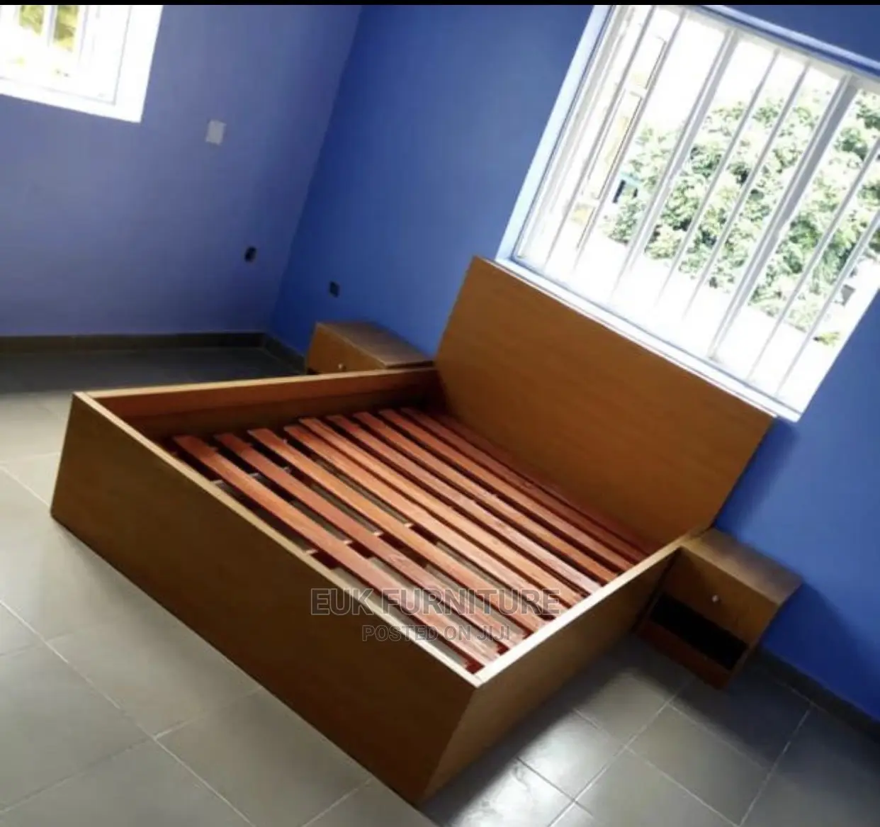 4 * 6 Bedframe With One Side Drawer
