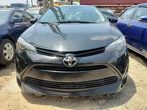 Toyota Corolla 2017 Black