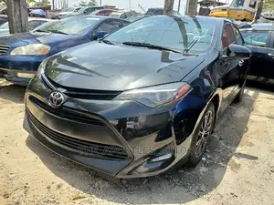 Toyota Corolla 2017 Black