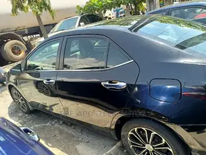 Toyota Corolla 2017 Black