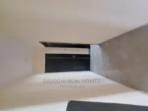 3bdrm Duplex in Megamond Estate, Ikota for rent