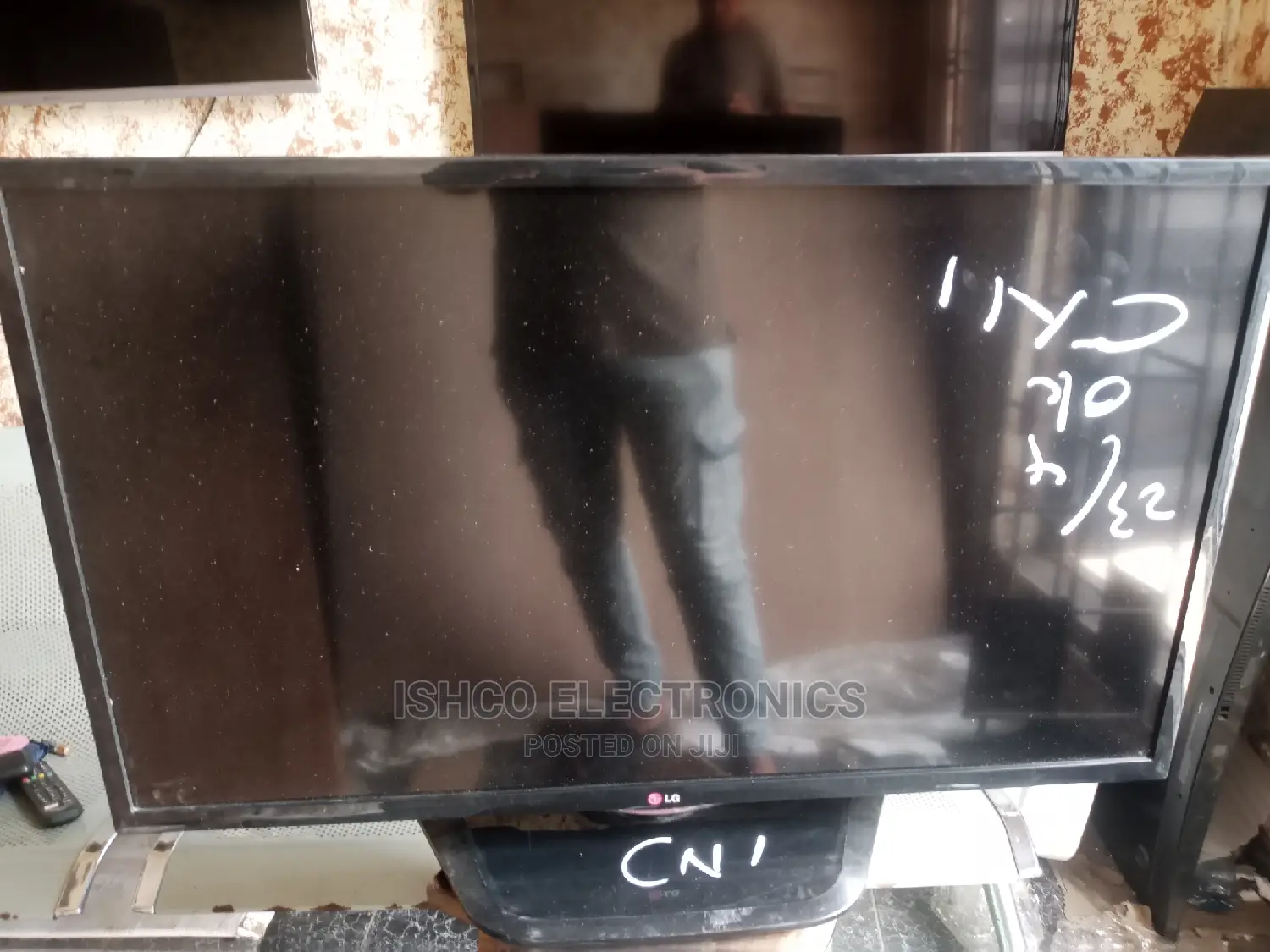 Uhd Standard With Clear Virtual
