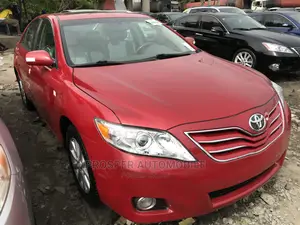 Toyota Camry 2010 Red