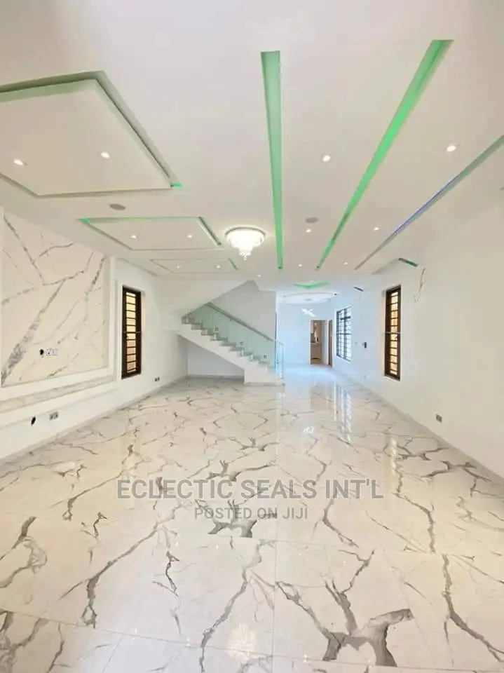 Interior Designer