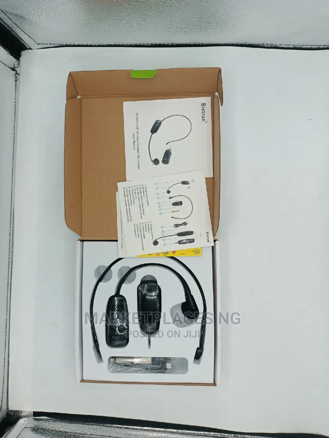 Bietrun UHF Wireless Headset Microphone