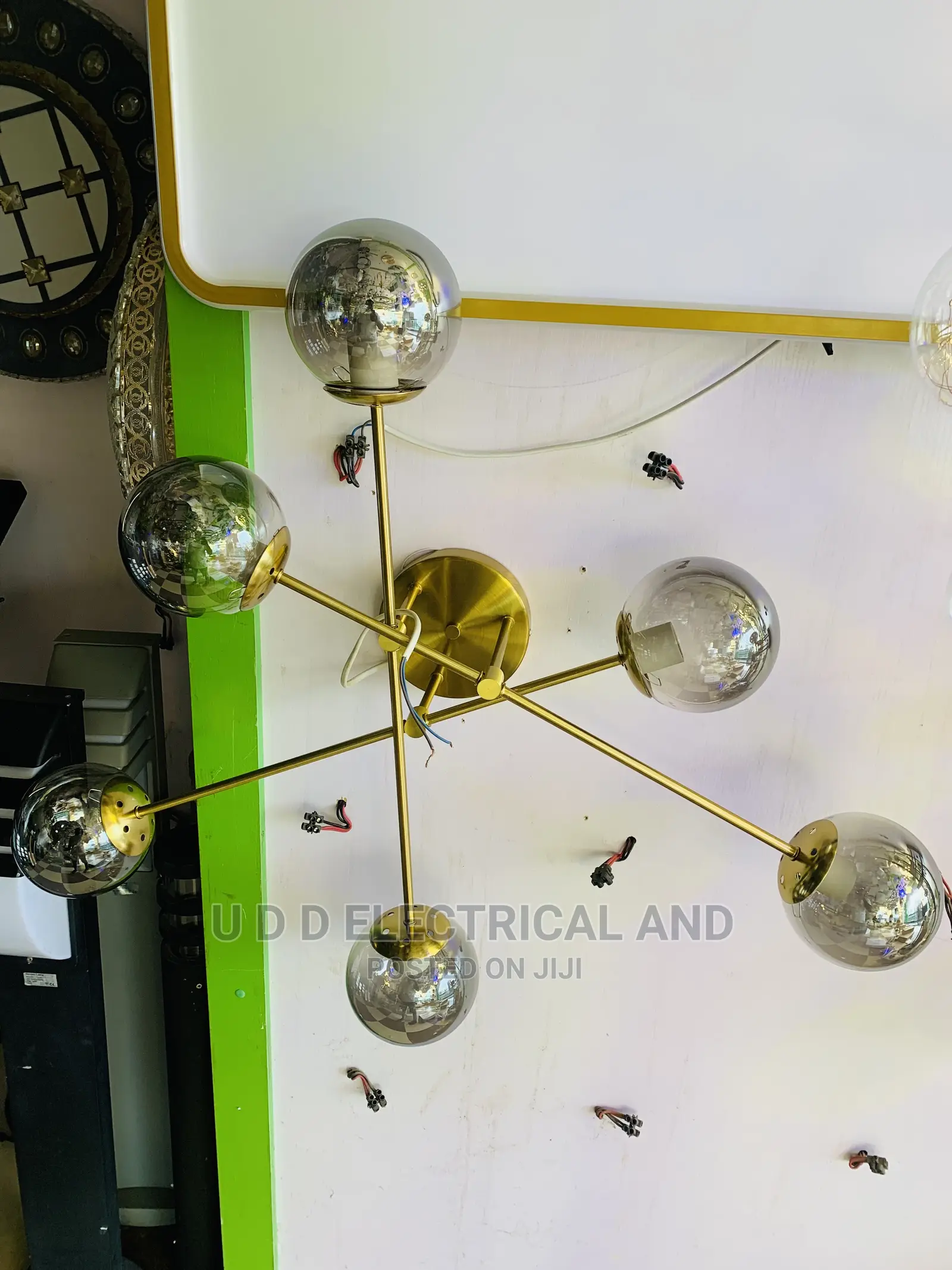 Modem LED Chandelier By6 Very Quality Dubai Light