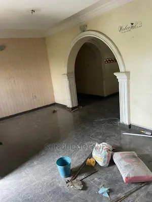 Furnished 3bdrm Apartment in Ajayi Road for rent