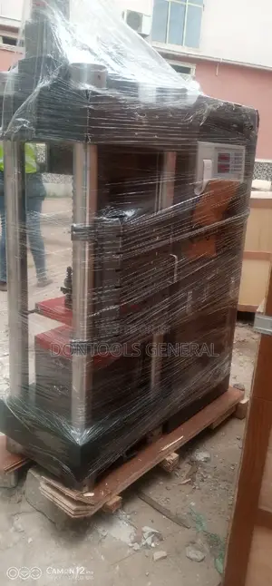 3000KN Fully Automated Compression Testing Machine