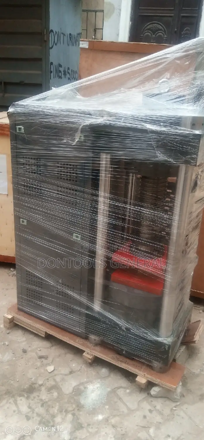 3000KN Fully Automated Compression Testing Machine