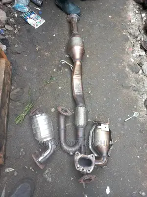 Complete Catalyst Converter Toyota Camry 2020 V6