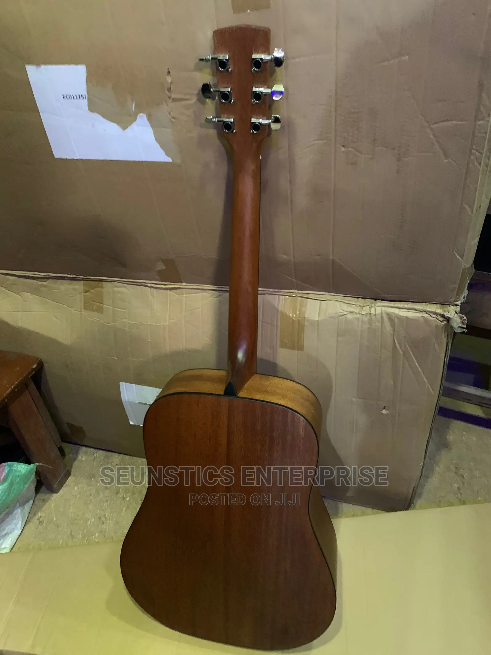 Original/Quality Cort Acoustic Guitar