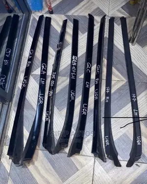 Windscreen Chrome for All Kinds of Mercedes Benz R Available