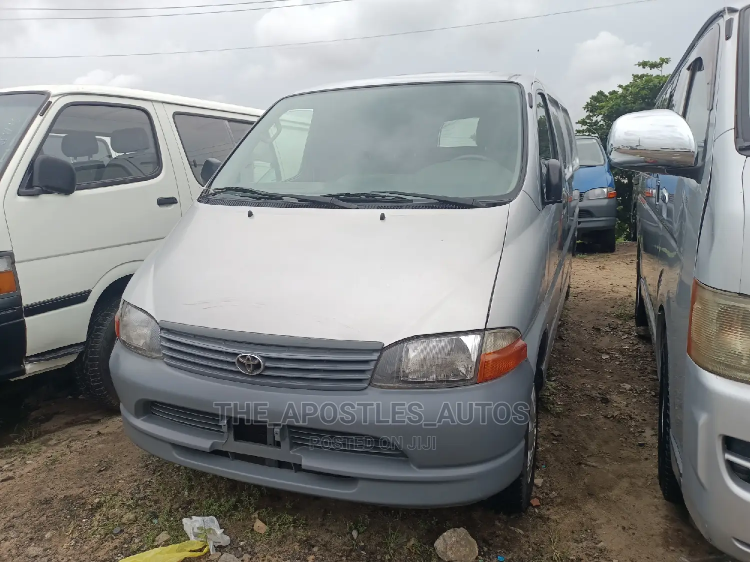 Toyota HiAce 2003 Grey