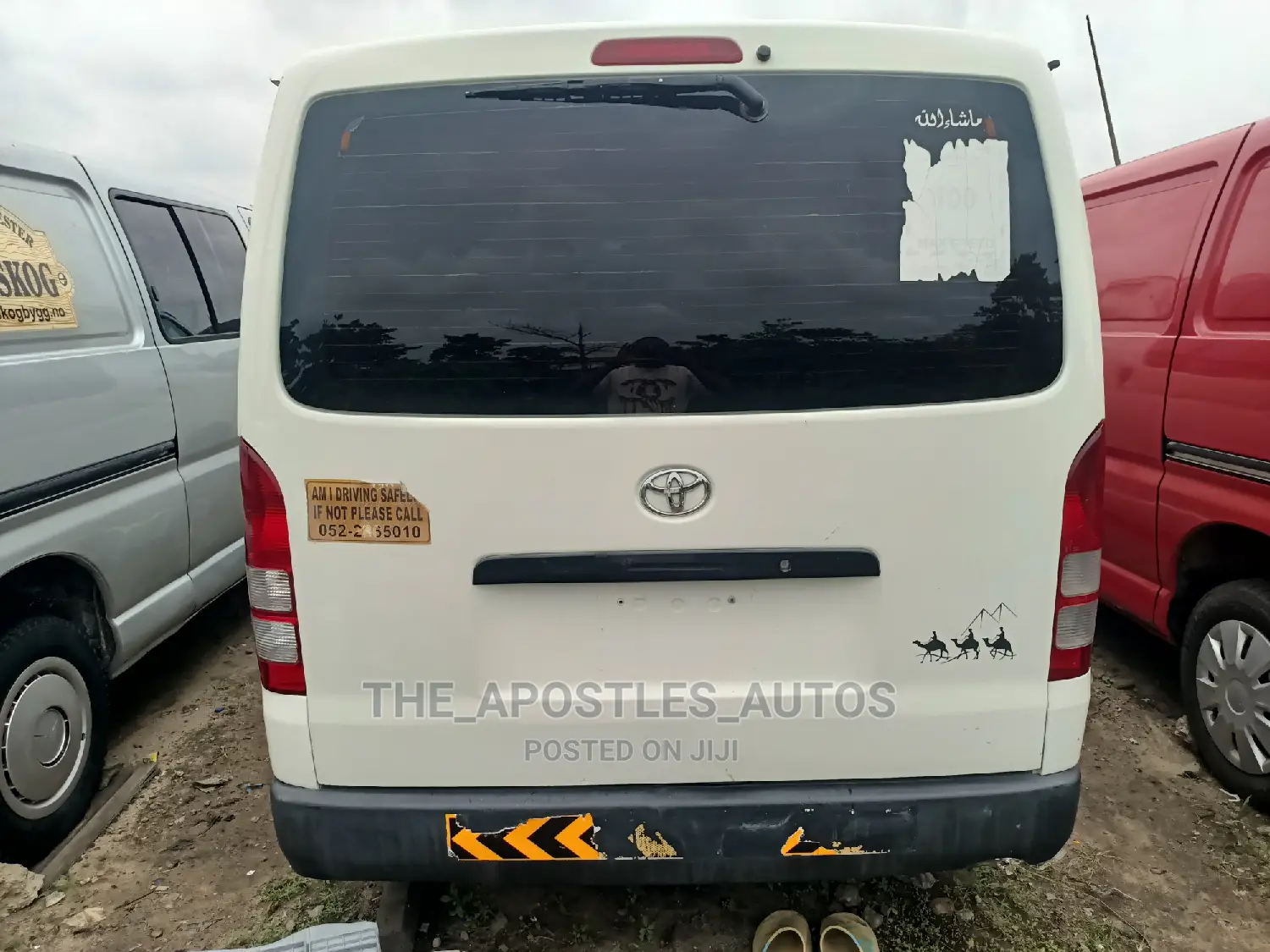Toyota HiAce 2012 White