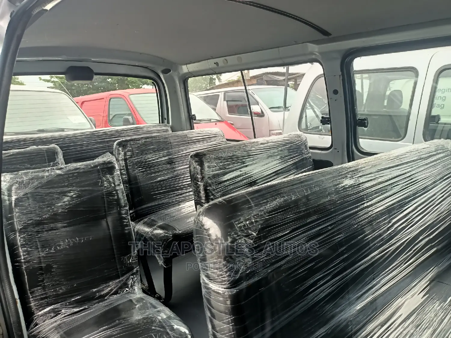 Toyota HiAce 2002 Grey