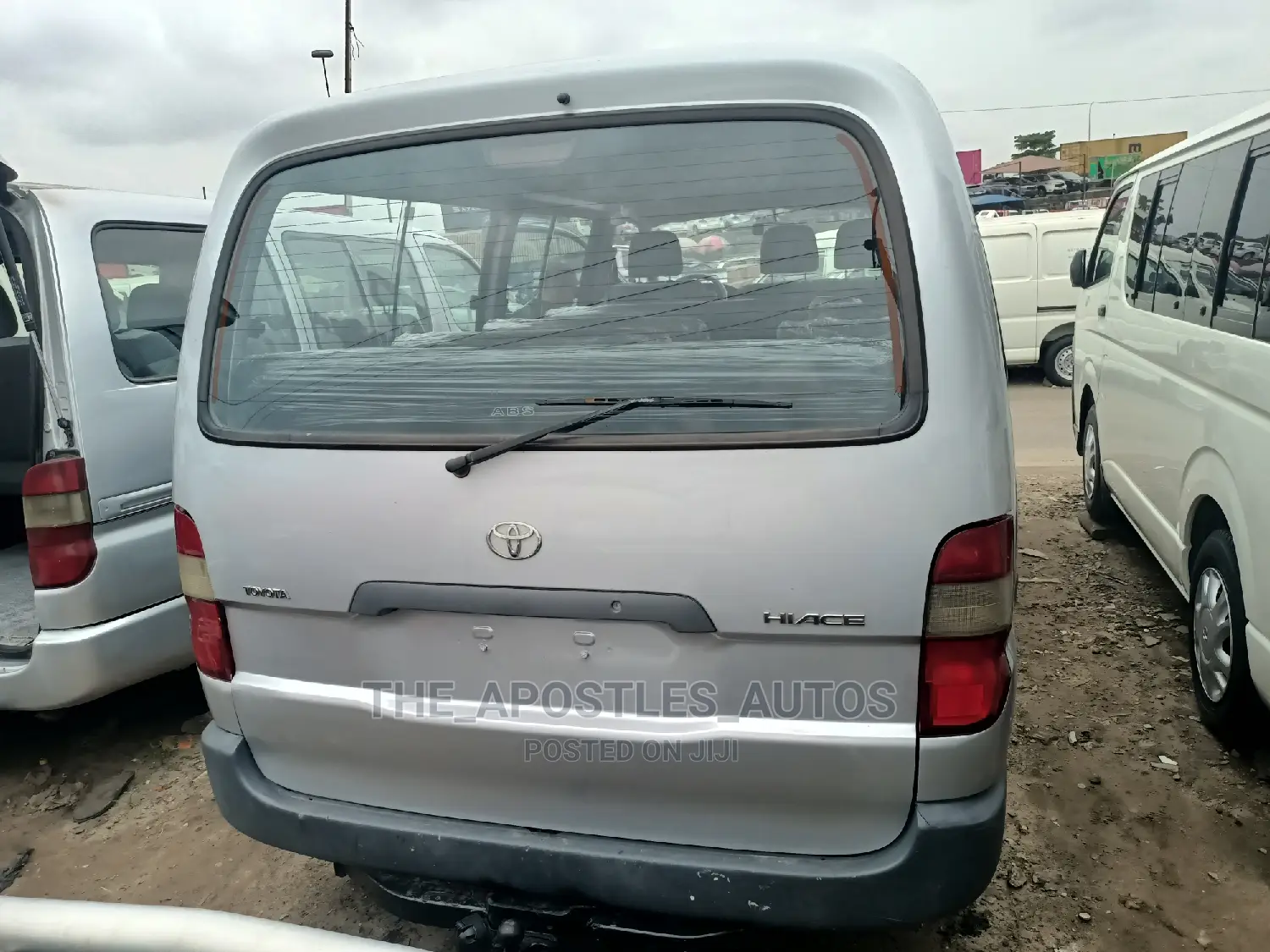 Toyota HiAce 2002 Grey