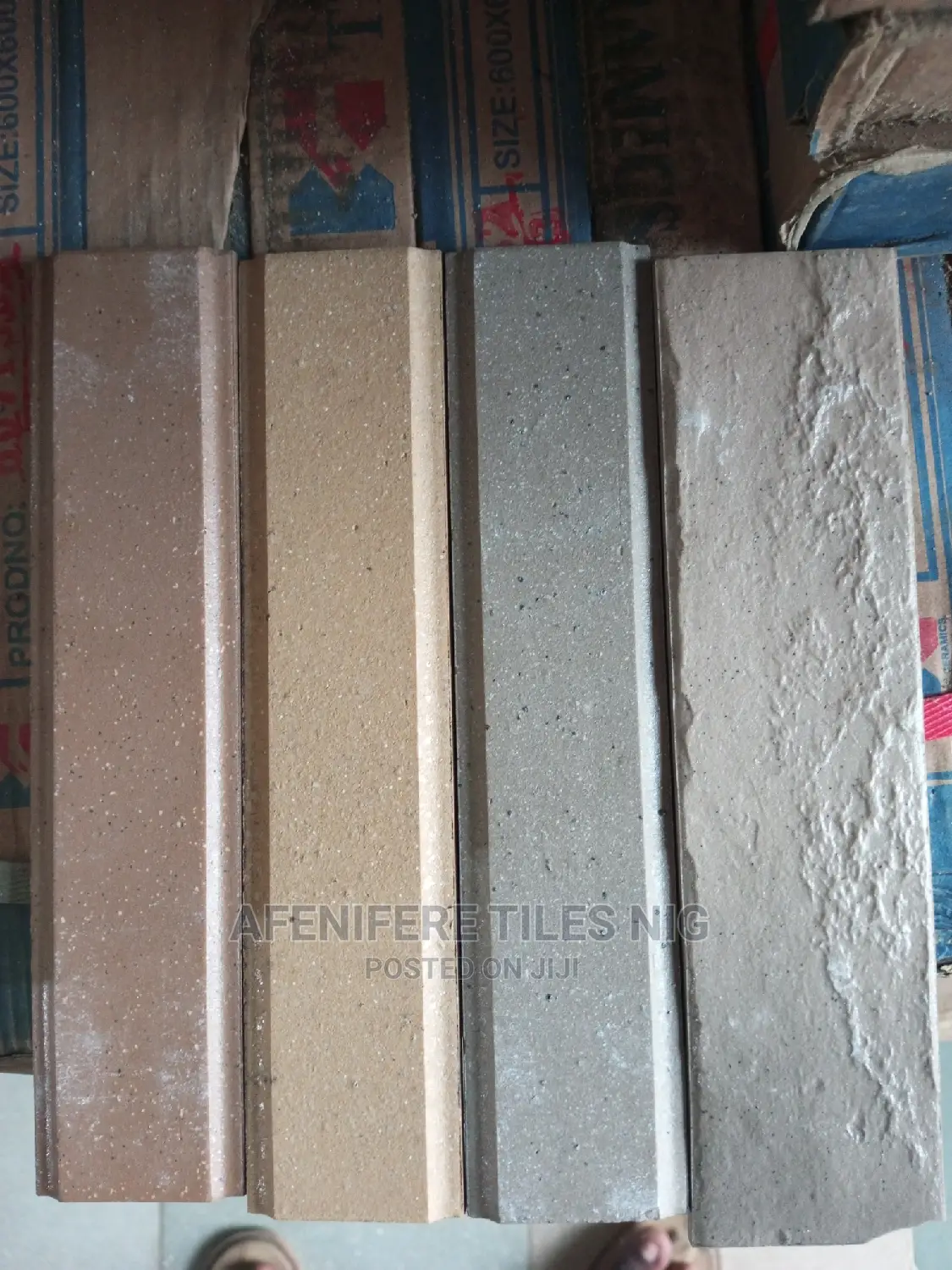 China Luxury Bricks Tiles