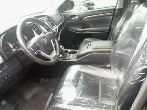 Toyota Highlander 2016 Black