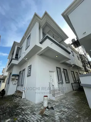 4bdrm Duplex in Ologolo Estate, Lekki for rent