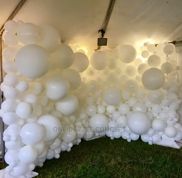 Ballon Clouding Backdrop