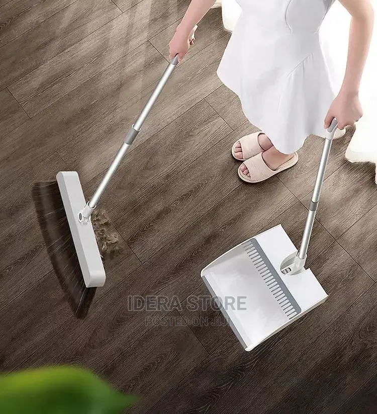 3in1 Broom and Packer