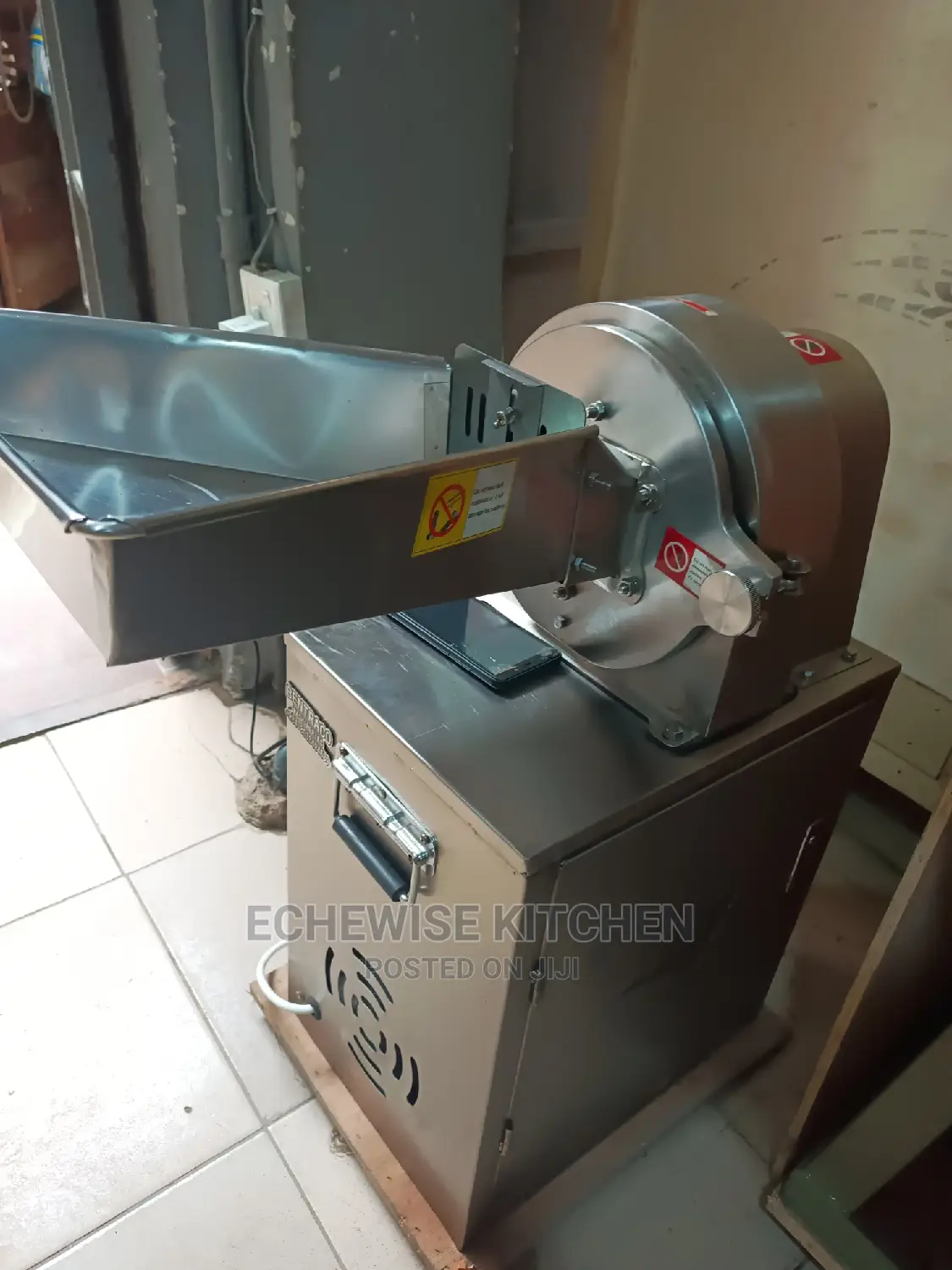 Powder Grinding Machine