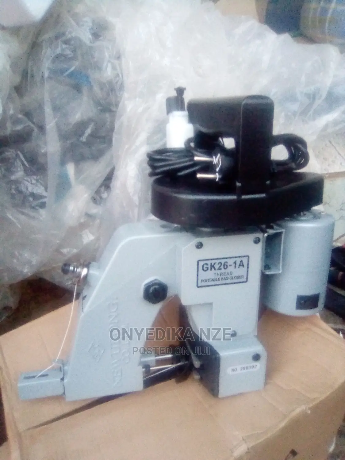 Bag Closer Machine